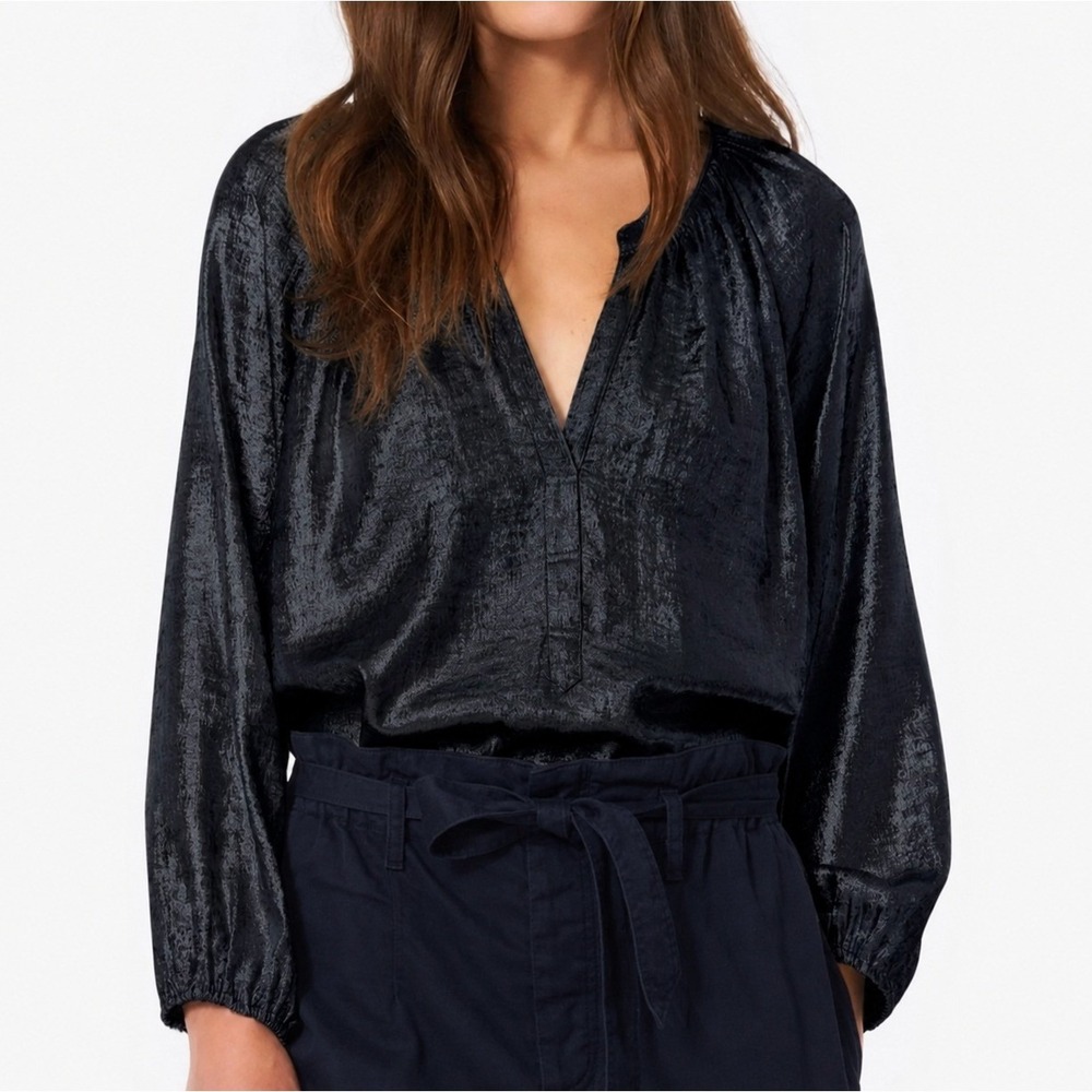XIRENA V-Neck Blouse XS Black Satin Hammered Texture Boho Minimalist Chic